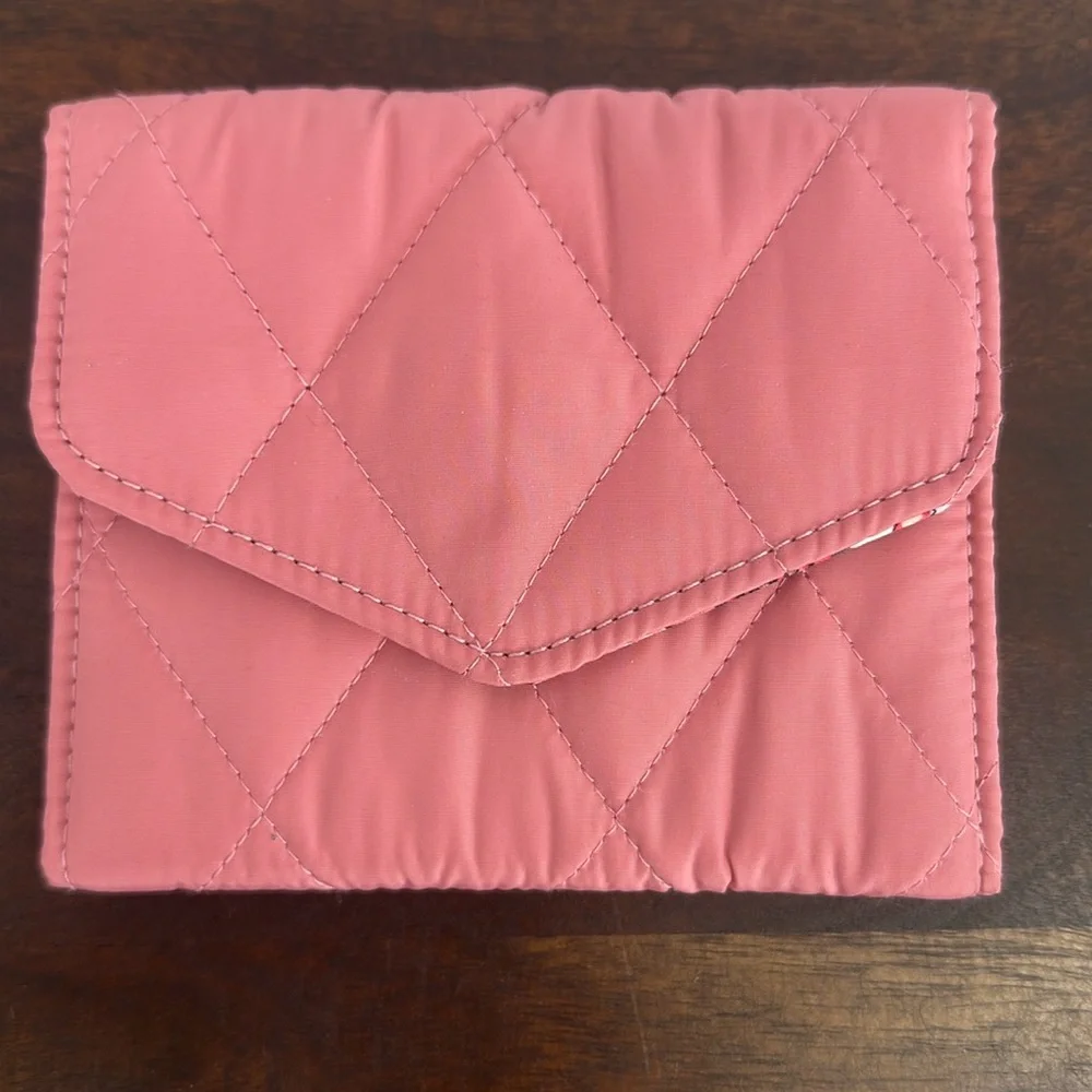 VERA BRADLEY Ultralight RFID Mini Tri-Fold Wallet Snap Closure Strawberry Ice